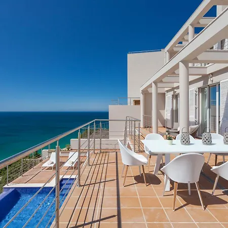Mar A Vista Villa